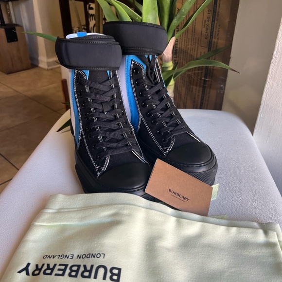 BURBERRY Men’s White/Black/Azure Sub High-Top Lace-Up Trainer Size 11 (44 IT) - Picture 5 of 14